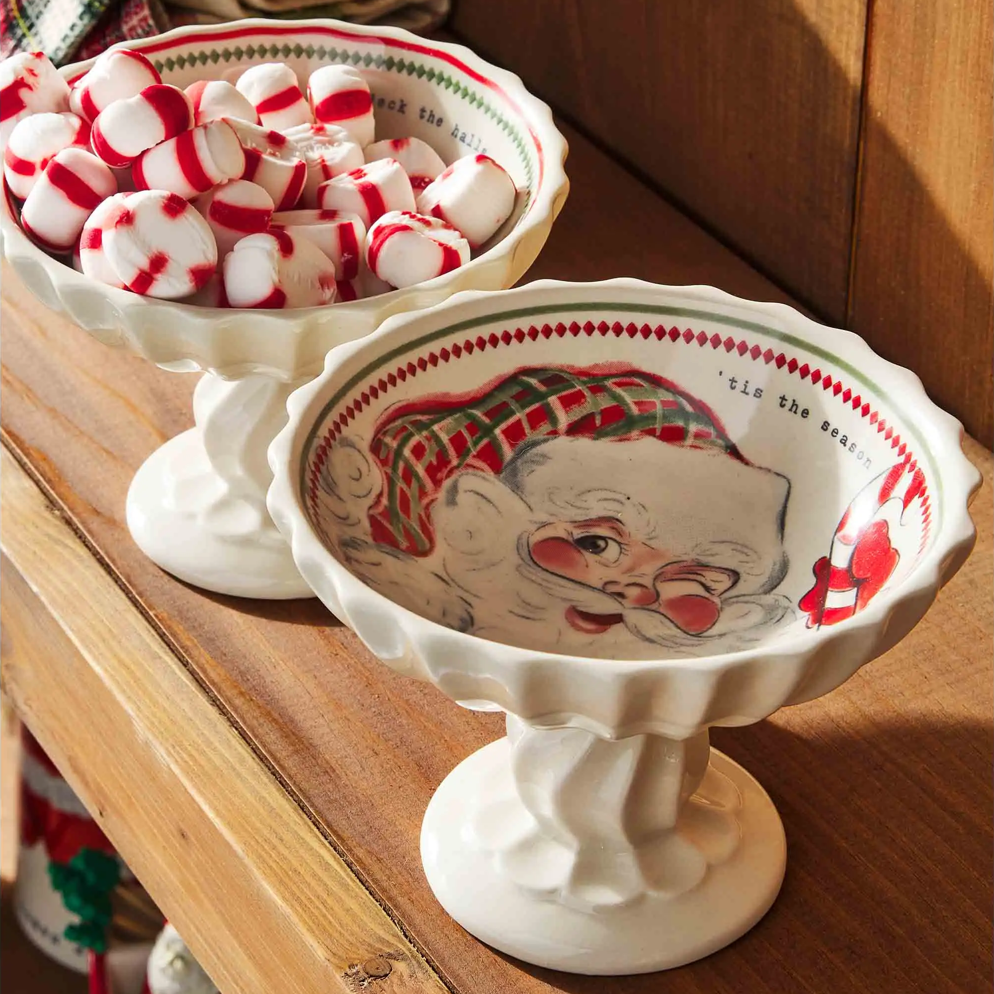 https://parsonsgifts.com/cdn/shop/files/mud-pie-tree-vintage-christmas-candy-dish-2.png?v=1697709374