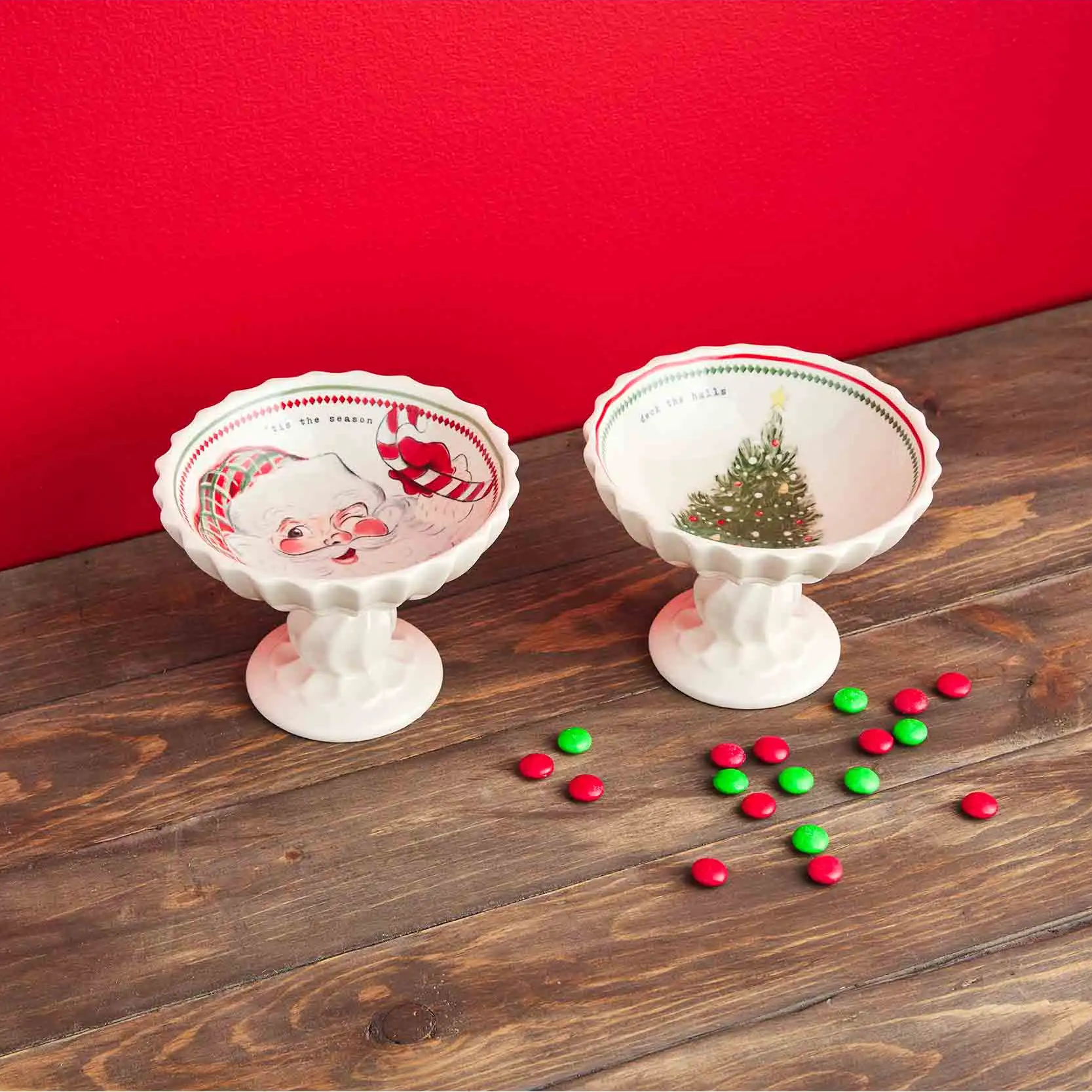 https://parsonsgifts.com/cdn/shop/files/mud-pie-tree-vintage-christmas-candy-dish-3.png?v=1697709375