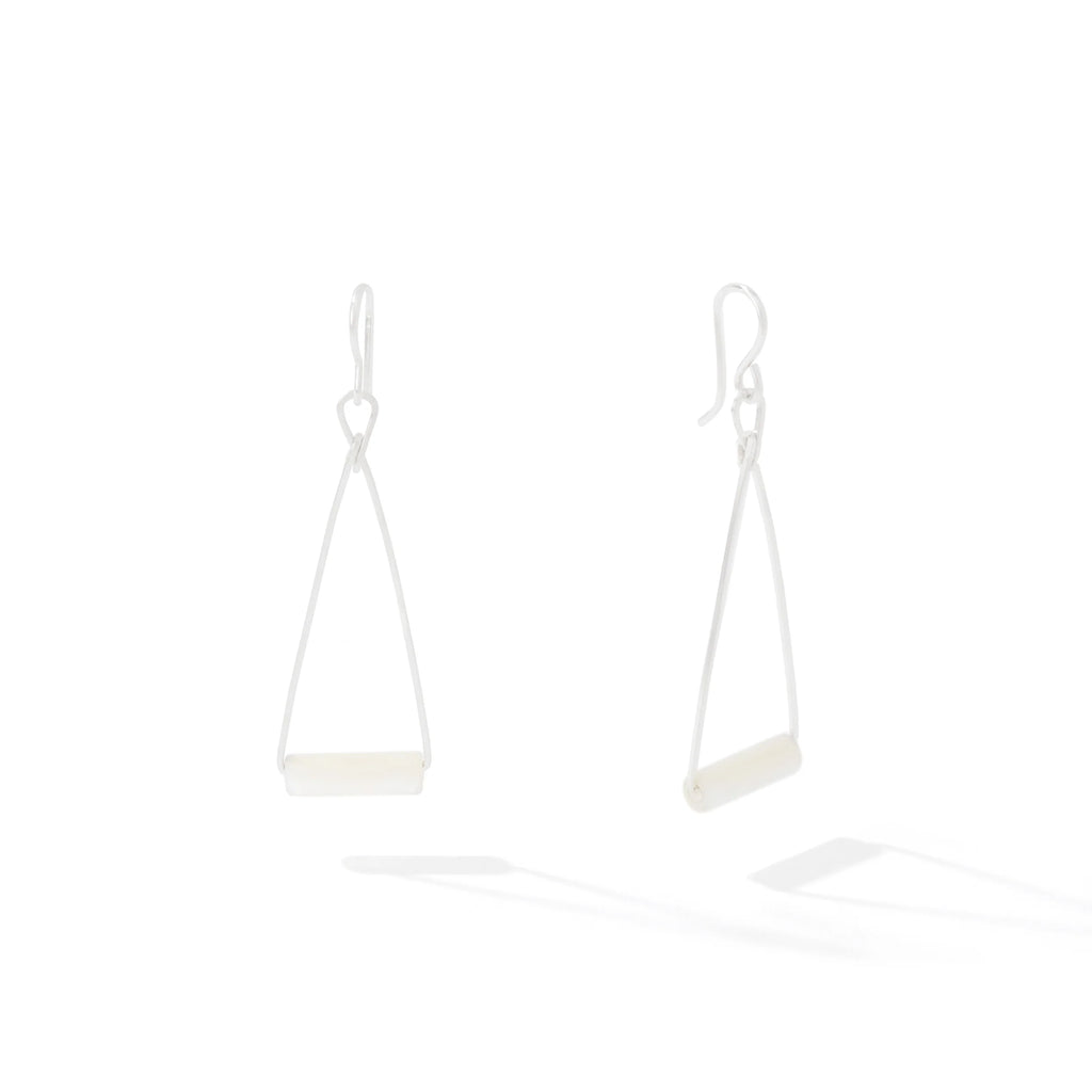 Ronaldo Jewelry Color Your World Earrings in Sterling Silver with the Mother Of Pearl Stones