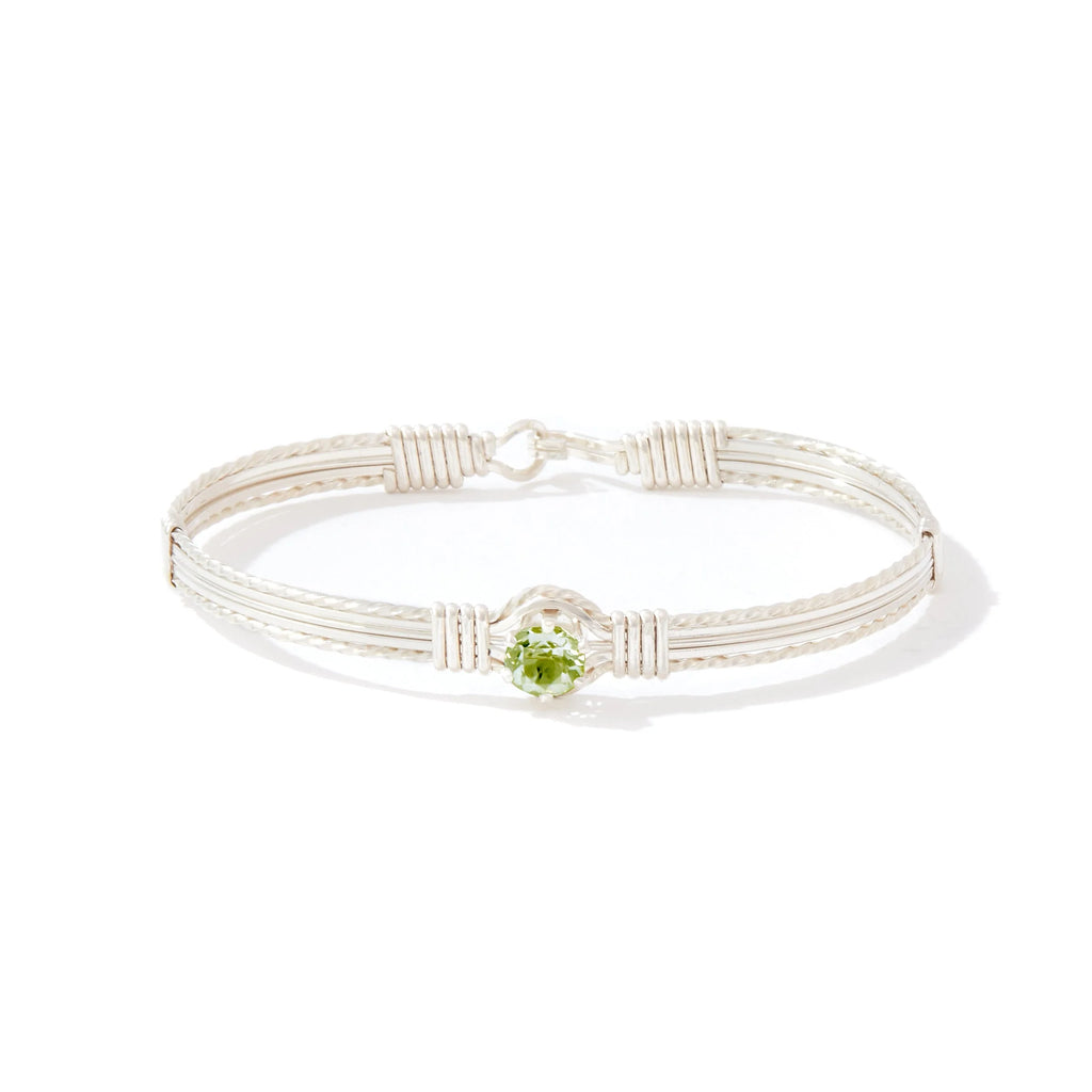 Ronaldo Jewelry Shining Star Bracelet in Sterling Silver with the Peridot Stone